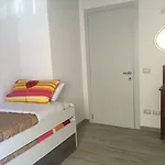 A Casa Di Sandra Apartment *